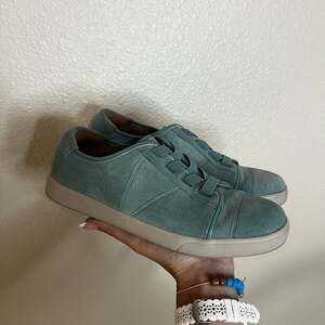 VIONIC Sneakers Low Top light blue Jean Suede Slipon Casual Comfort Everyday 6